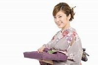 旦那の実家への手土産は？いい嫁を演出する手土産3選